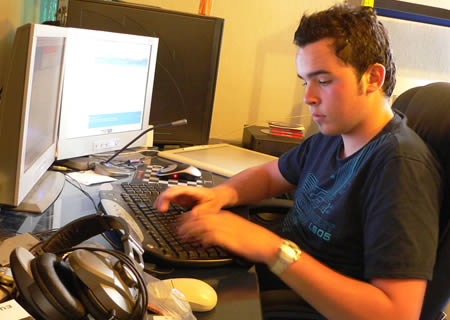 免费ddos攻击网页端